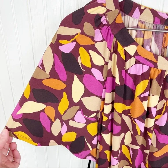 NEW Maggy London Women's Bell Sleeve Shirred Tent Dress Maroon Gold US Size 14 - Picture 8 of 12